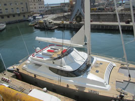 Boma Avvolgibile su uno yacht