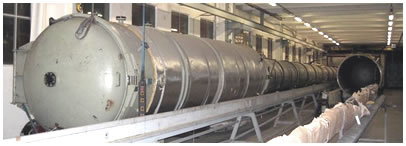 Autoclave per la costruzione di alberi in carbonio